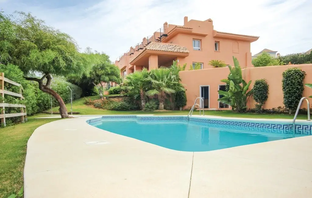 artola-properties