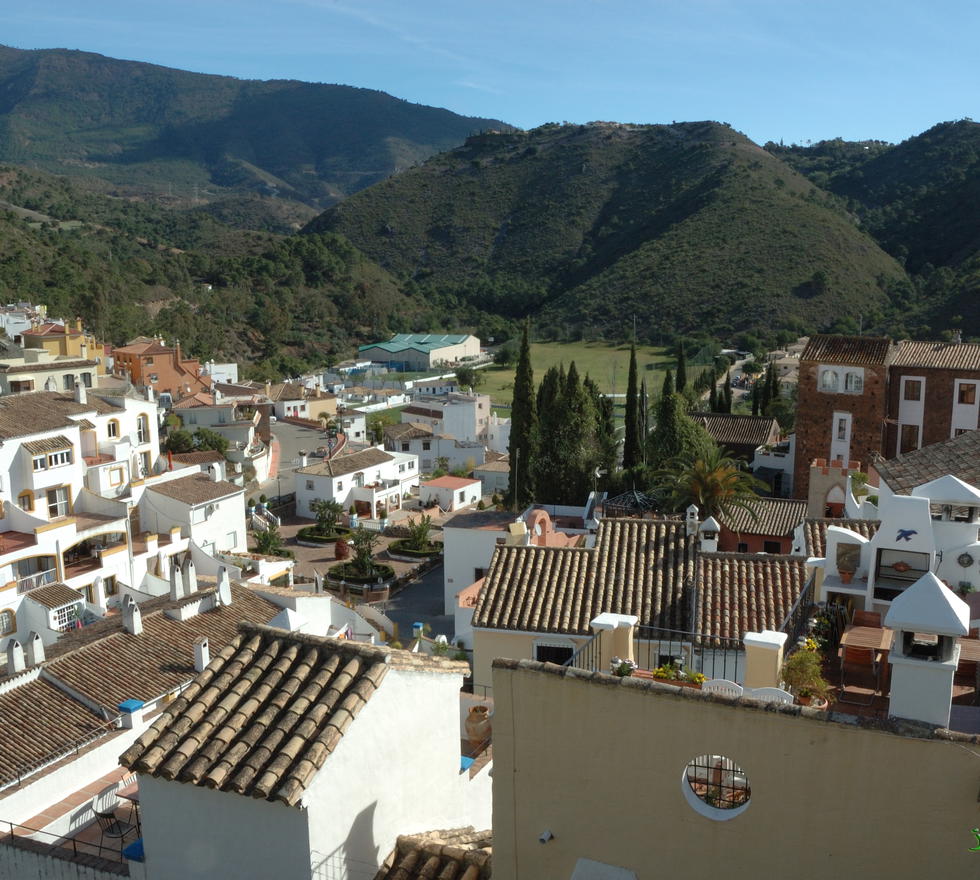 benahavis town 2
