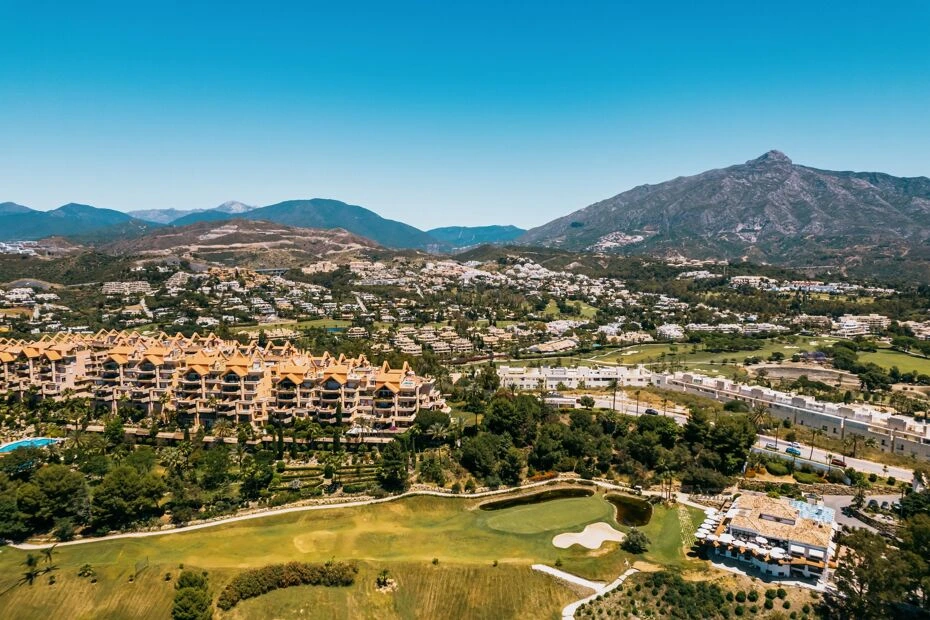 nueva-andalucia-golf-course-view