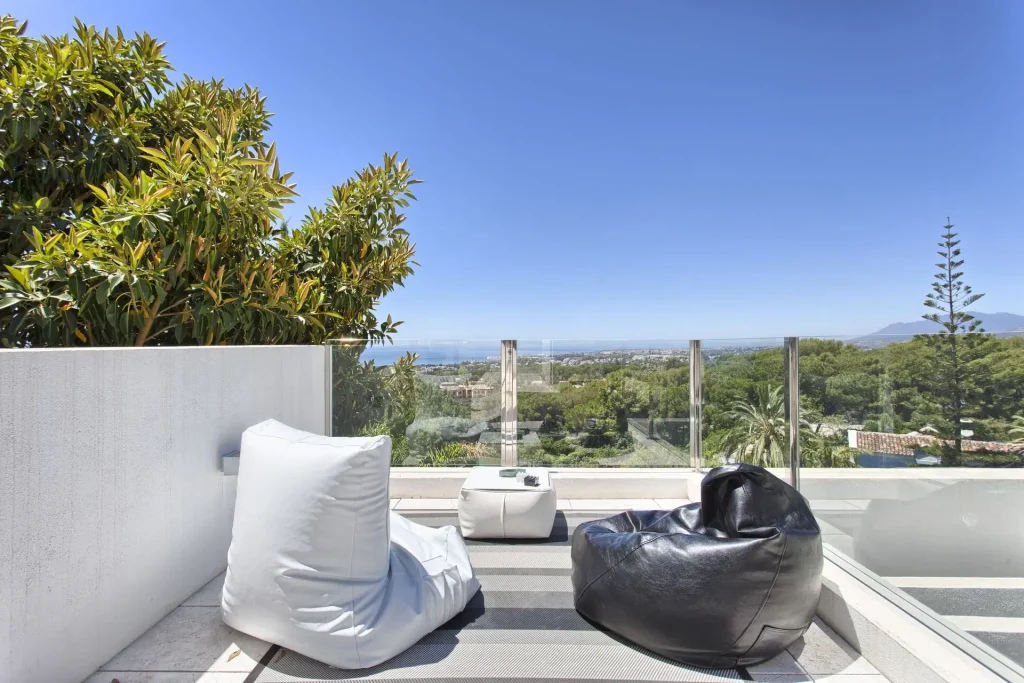 sierra-blanca-outdoor-seating-area